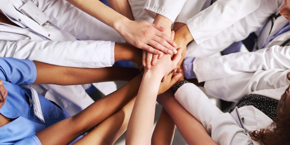 Pharma and Healthcare Stakeholders on What It Takes to  Integrate Clinical Trials in the Care Setting